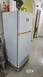 Fridge Whirlpool 180 liter