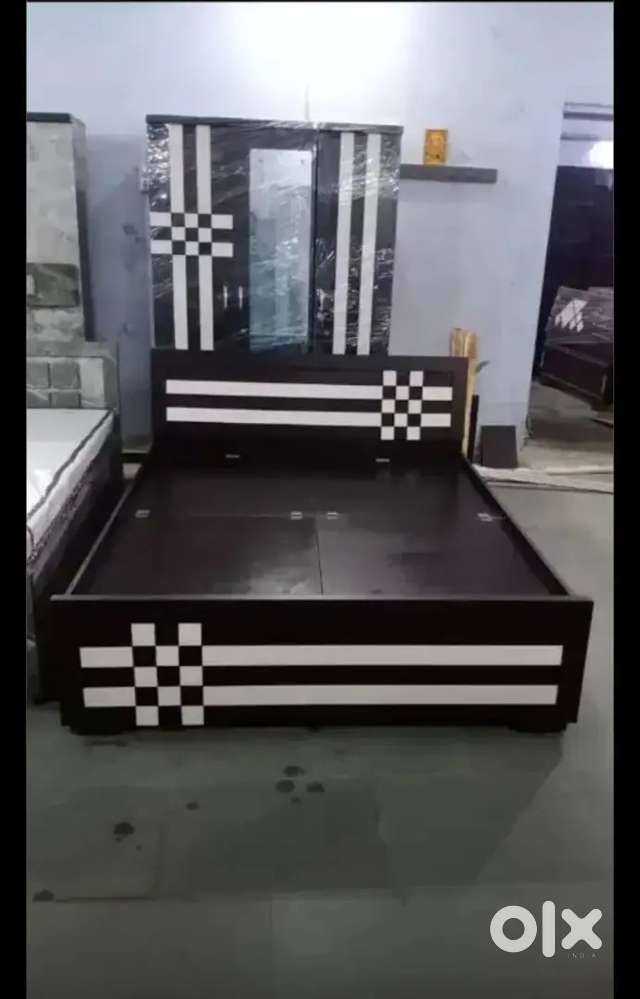 BIG SALE (Phoenix wholesale furniture)