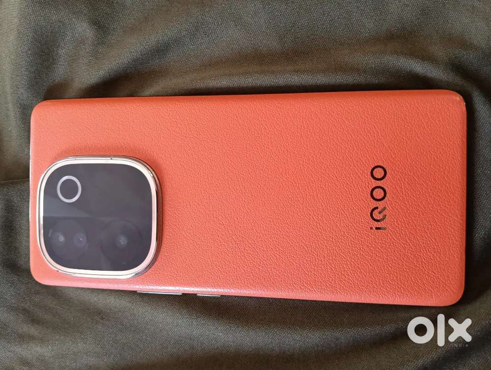 iQOO z9s Pro 5g