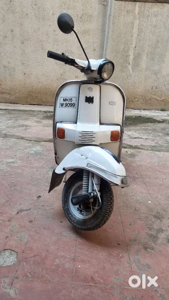 Bajaj Super - immaculate condition. Collectible's choice