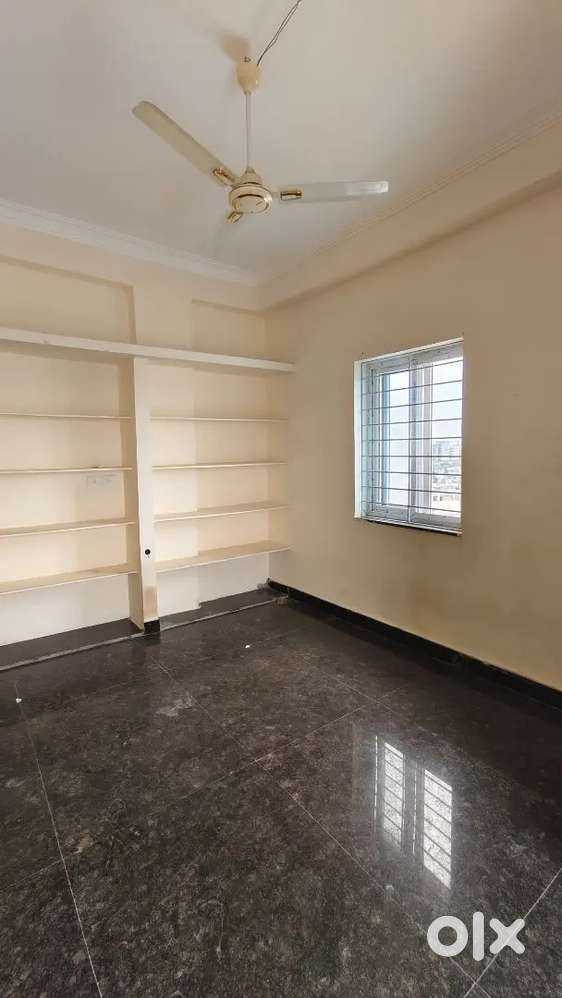 Ready to accupy good condition 1rk rent in Ameerpet near metro station