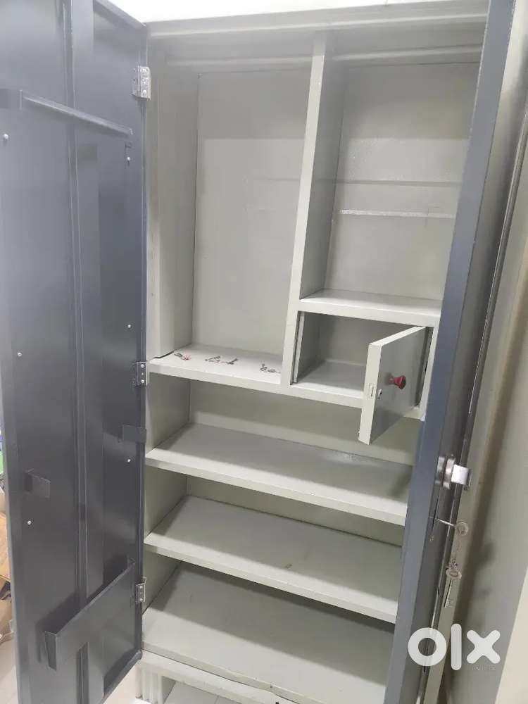 Metal Almirah & Computer table (combo)