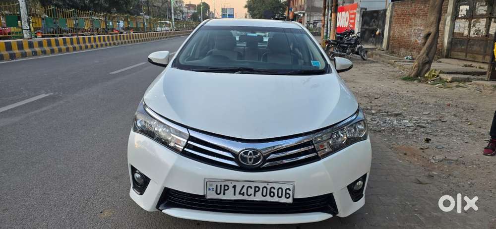 Toyota Corolla Altis 2013-2017 G AT, 2015, Petrol