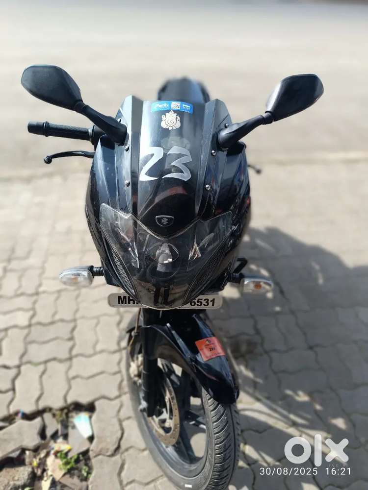 Bajaj Pulsar 220F ( RC till 2030)