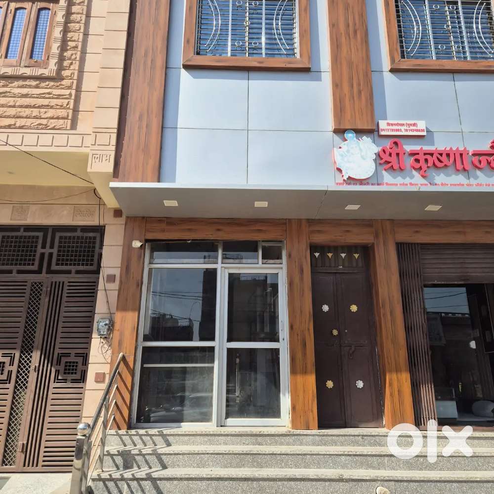 Prime 8x30 Fully Furnished Shop with Underground - for fancy stores