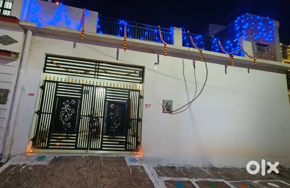 Independent House in prime location pateri