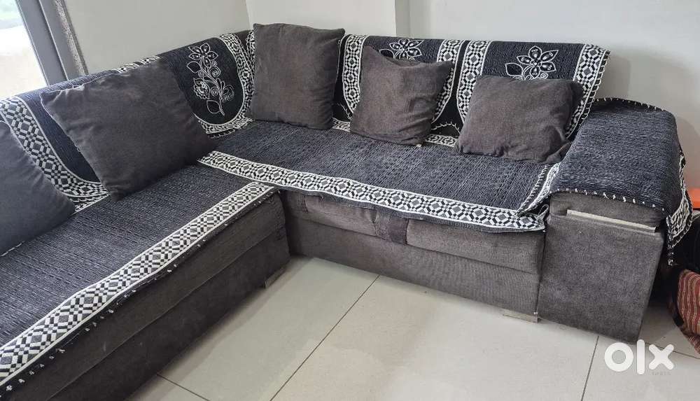 Transform Your Living Room with Our Premium Sofas!