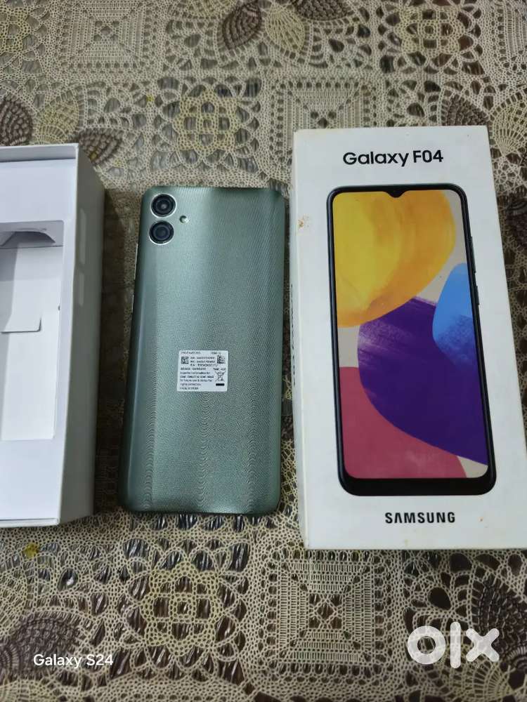 Samsung galaxy f04