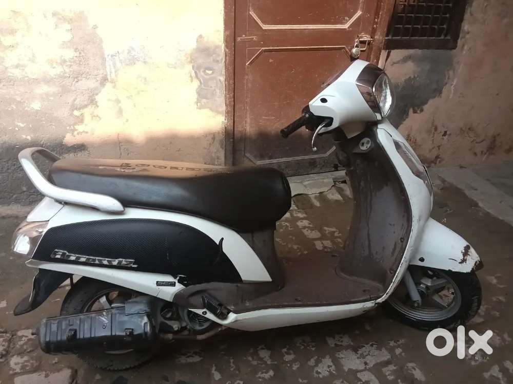 Socty thik ha or paper sab ha