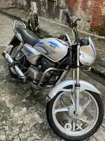 Good condition self start silver bike UK17 c 2004
