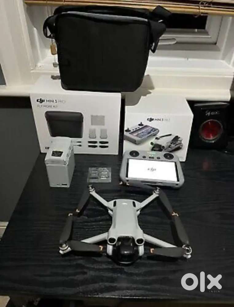 Used DJI Mini 3 Pro Drone + RC SCREEN and Extras