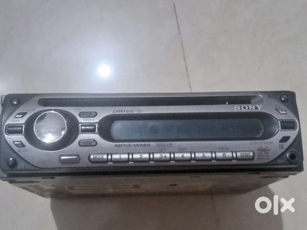 Sony xplod ( drive 5 100db+ 52W with 12V DC adaptor