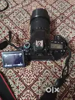 Canon EOS 80d with 18 135 kit lens 2 year old  exilent condition
