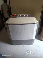 L G washing machine very good condition