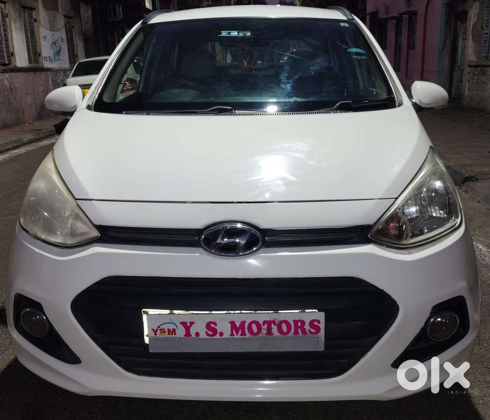 Hyundai Grand i10 Sportz1.2 CRDi, 2015, Diesel