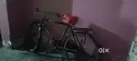 Brand new atlas cycle. Koi bhi kharabi nhi hai bhai log.Bill bhi hai.