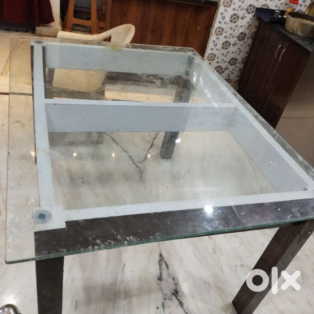Stylish thick  Glass dining table-modern, durable &elegant