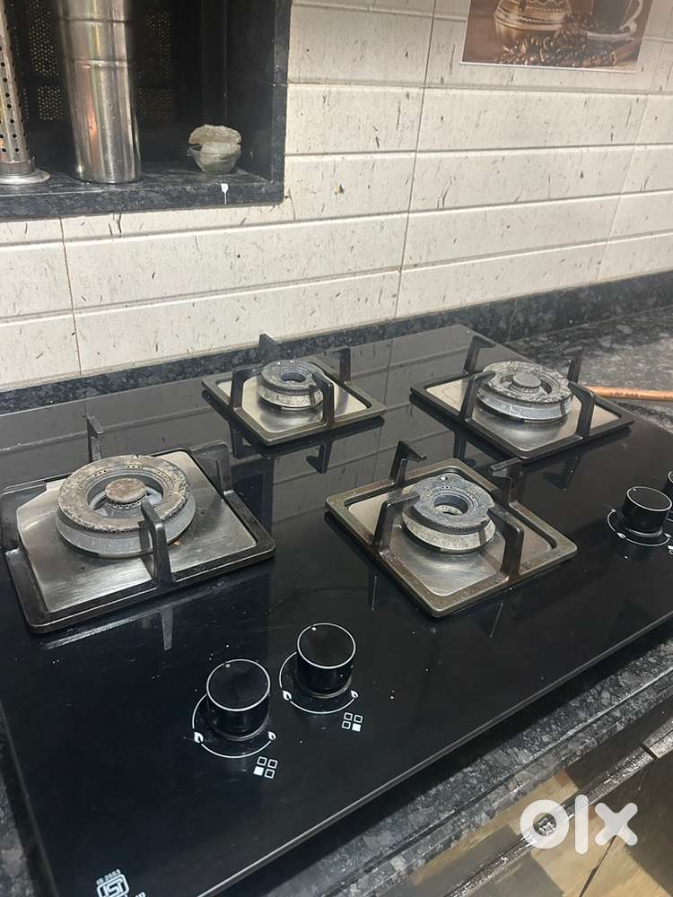 Elica 4 burner auto injition gas stove