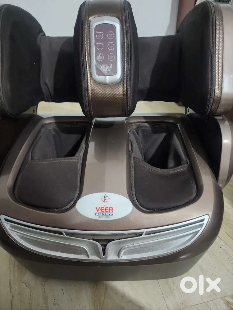 Foot massage machine