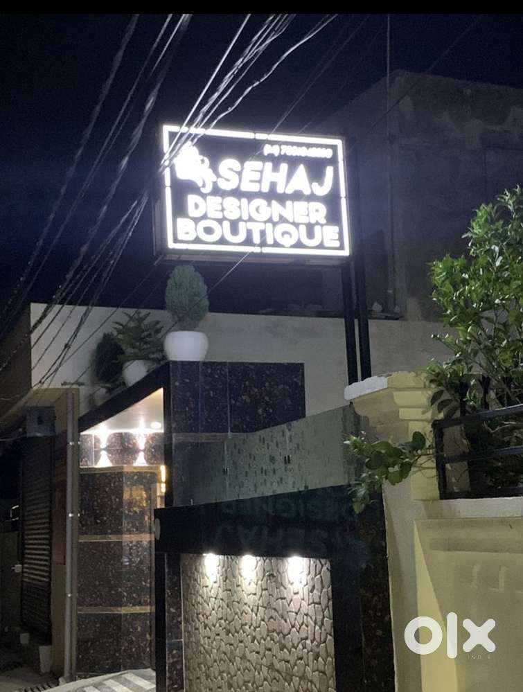 Need female employee for Boutique