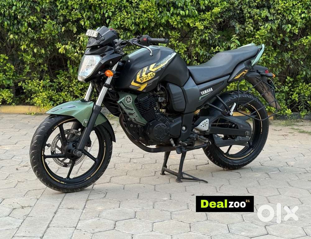 Yamaha FZ 2014 Model