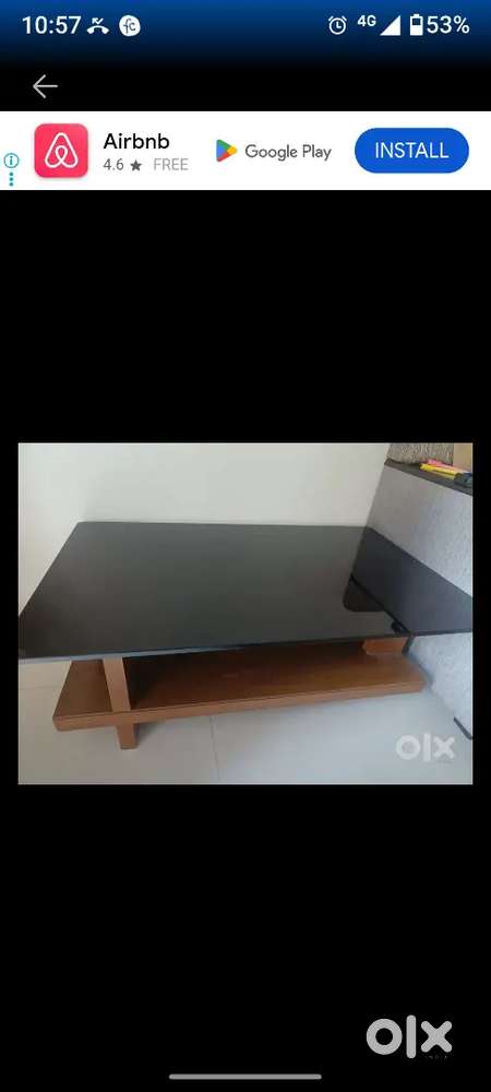 Tipoe also called as Center table