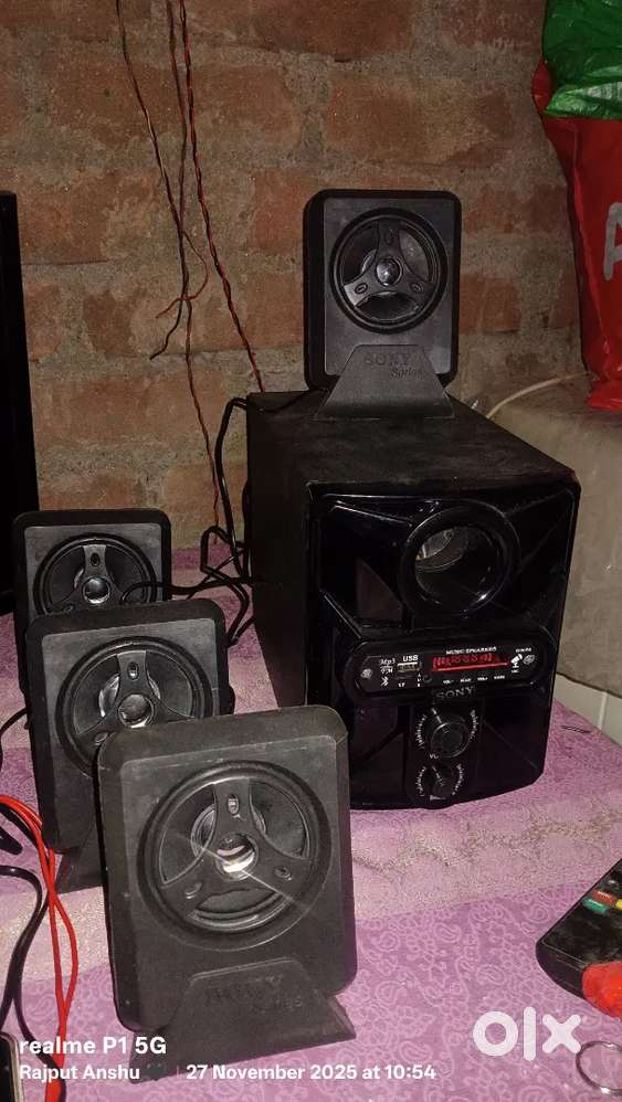 Sony company ka Home theatre new hai