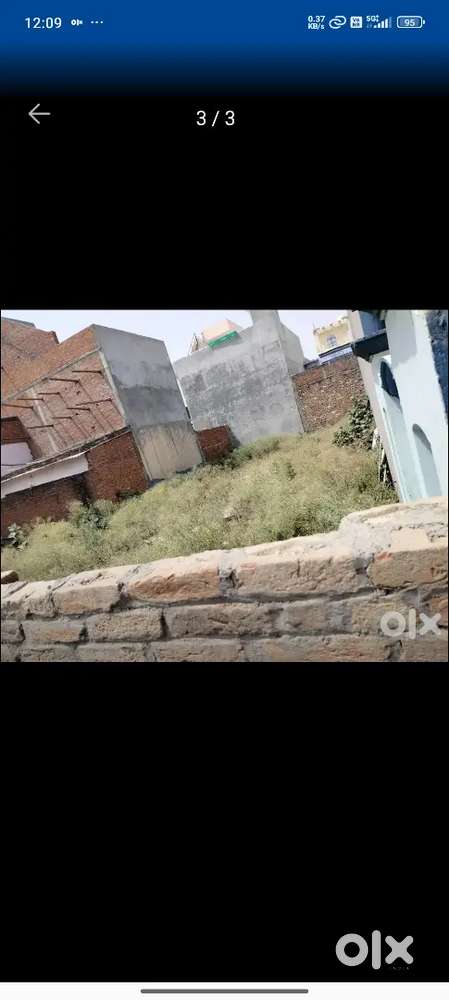 टाइल व पत्थर हेतु गोदाम 2700sqfeet उपलब्ध हैं। MainRoad से 150m अन्दर