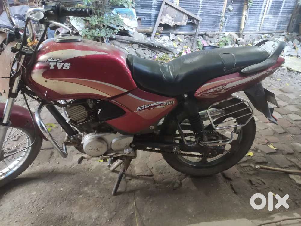 Good condition bike for sale only geniune buyers dm me.