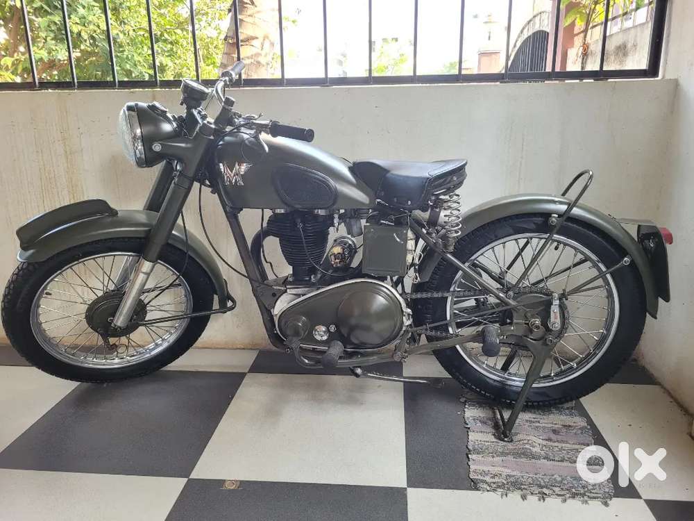 YEZDI JAWA AJS BSA MATCHLESS WILLYS YAMAHA SUZUKI VINTAGE RESTORATION