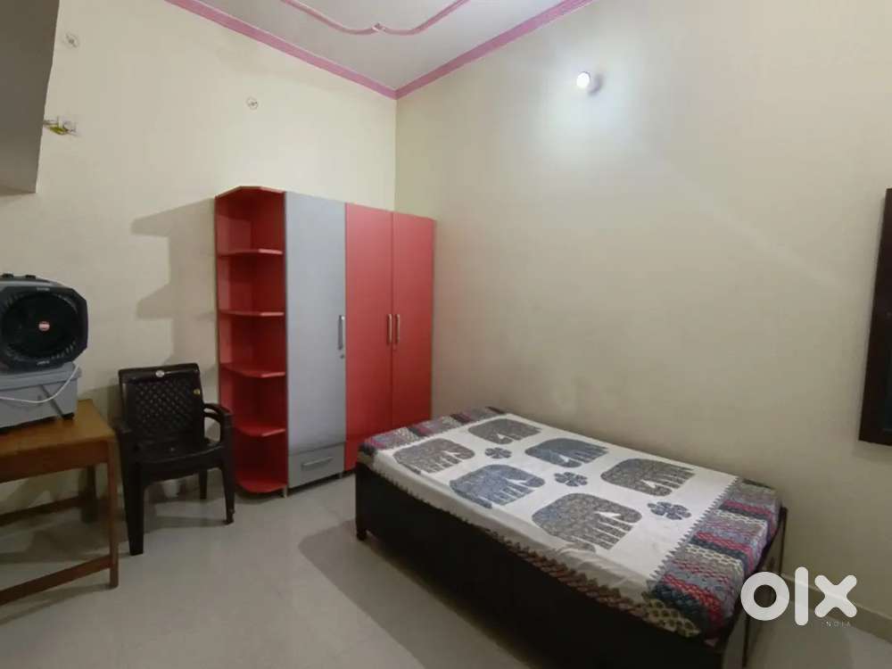 Furnished 1 Room For Rent Near Unchapul Choraha Only For ( Femail )