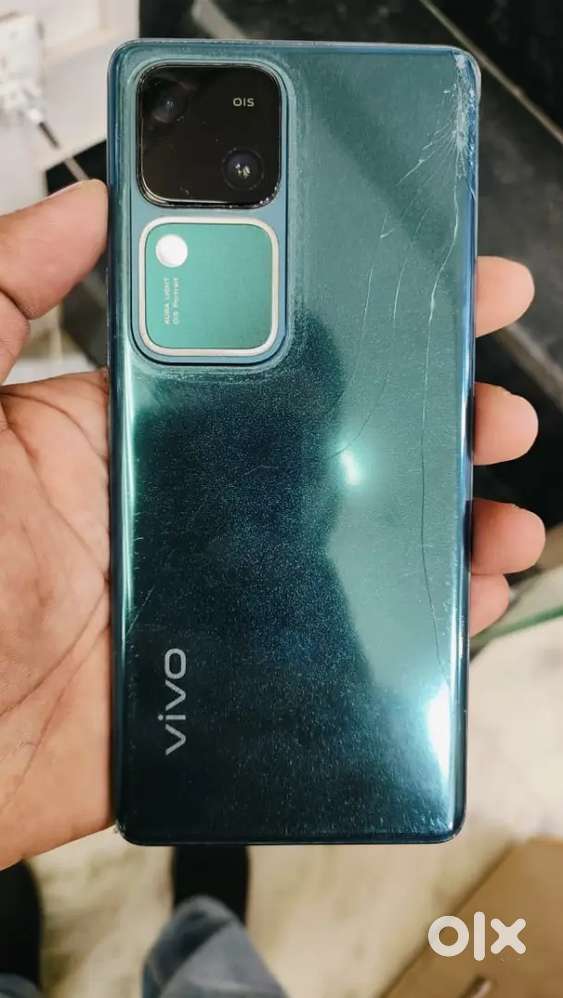 Vivo V30 [8-128]