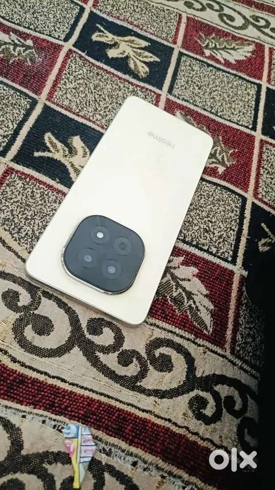 Realme c63