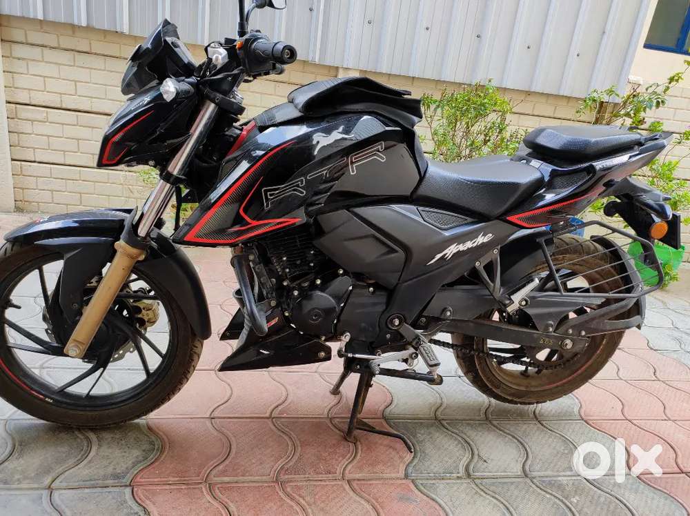 TVS APACHE RTR 200 4V