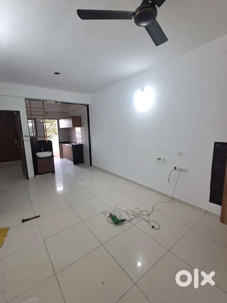 New flat Semi furnished flat for rent at raiya hills