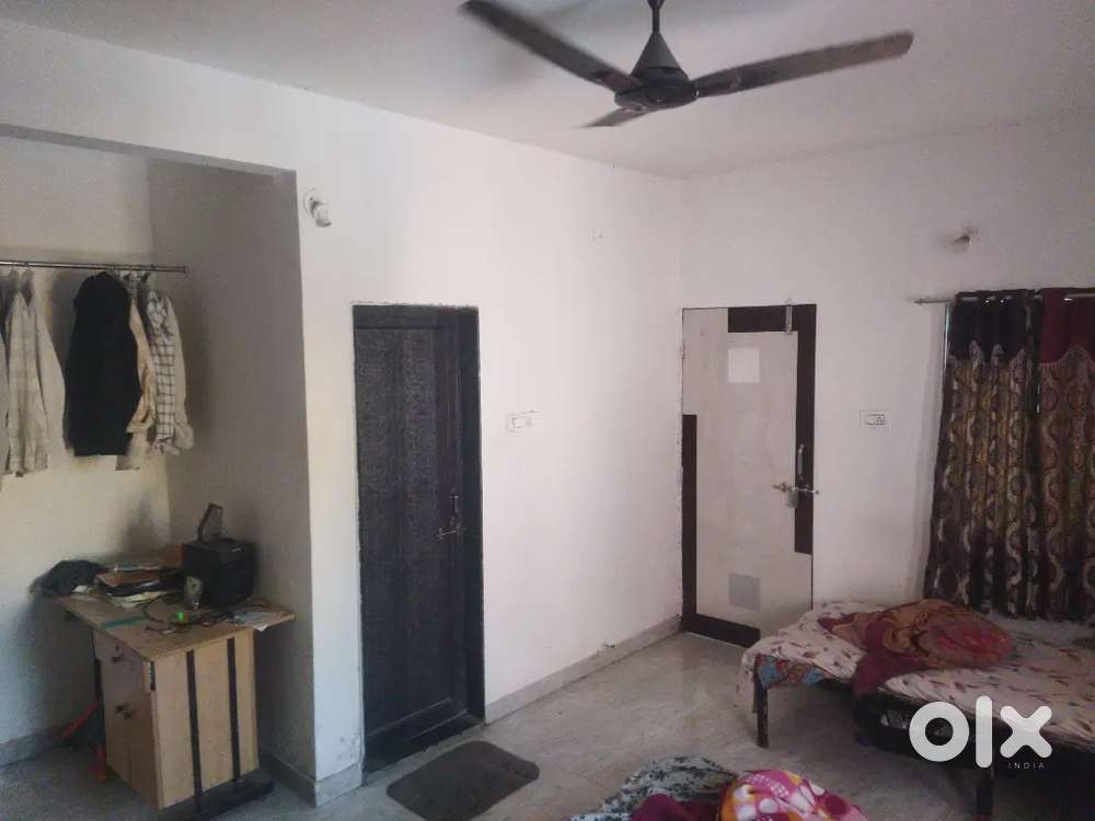 2 bhk rent for 1 person