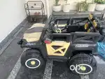 its 4*4 jeep