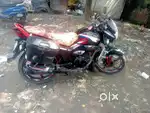 बाइक में कोई दिक्कत नहीं है बस पेट्रोल डालो और चलो