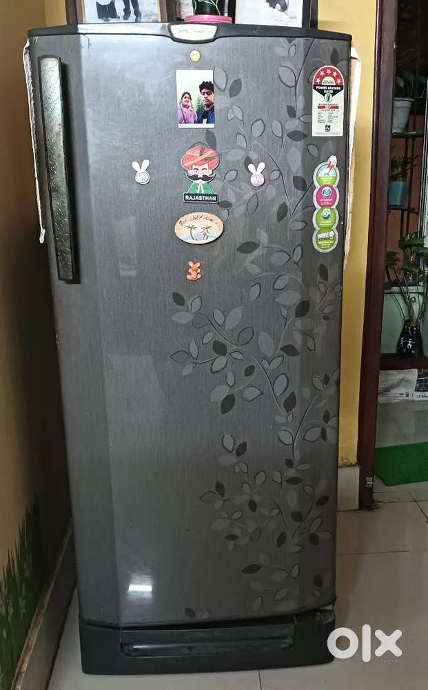 Fridge steel gray colour