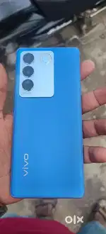 V ivo v 27 12+8/256