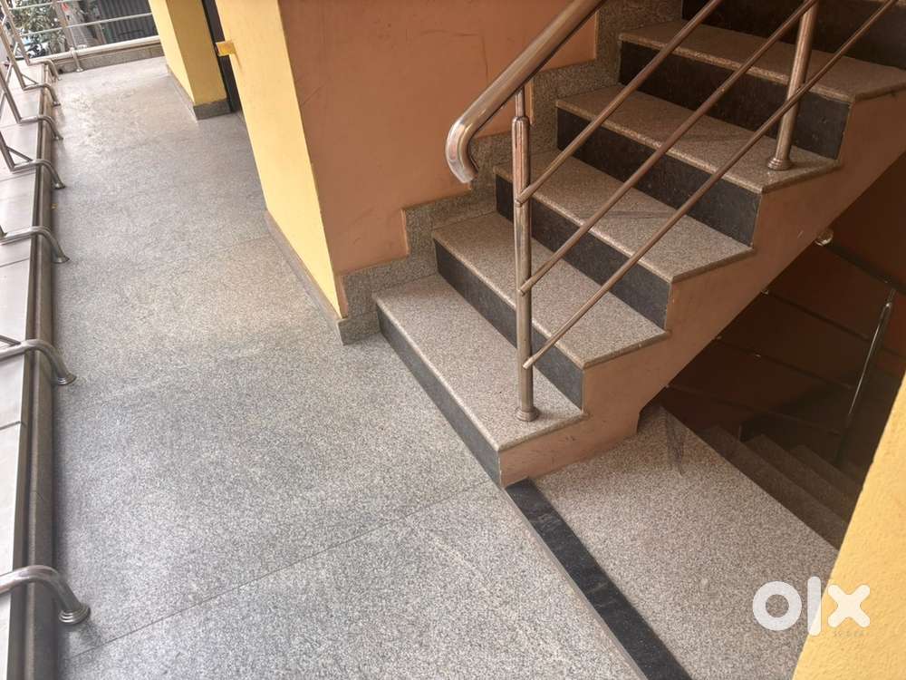 OFFICE/COMMERCIAL SPACE FOR RENT