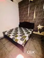 Double bed with out box