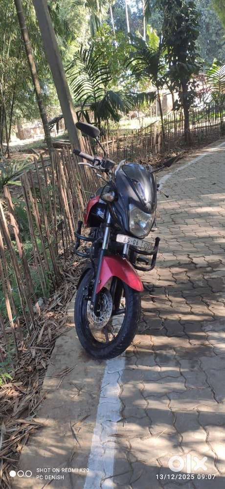 YAMAHA SZ RR 2.0 FAIR FOR LONG DRIVE