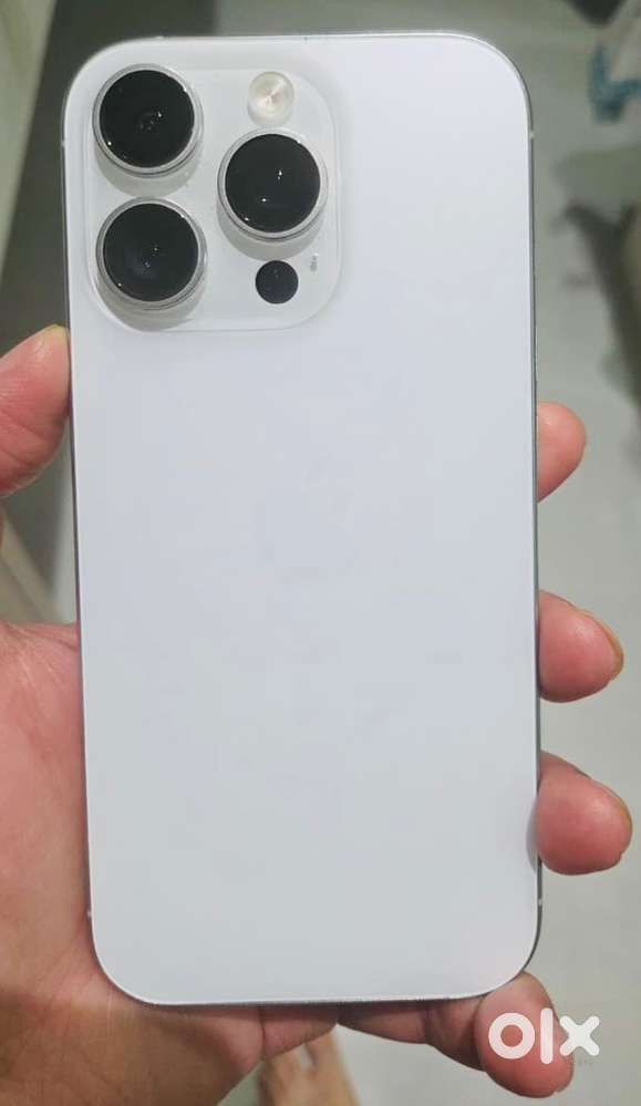 Under warranty Apple iPhone 16 Pro Titanium white 512 gb