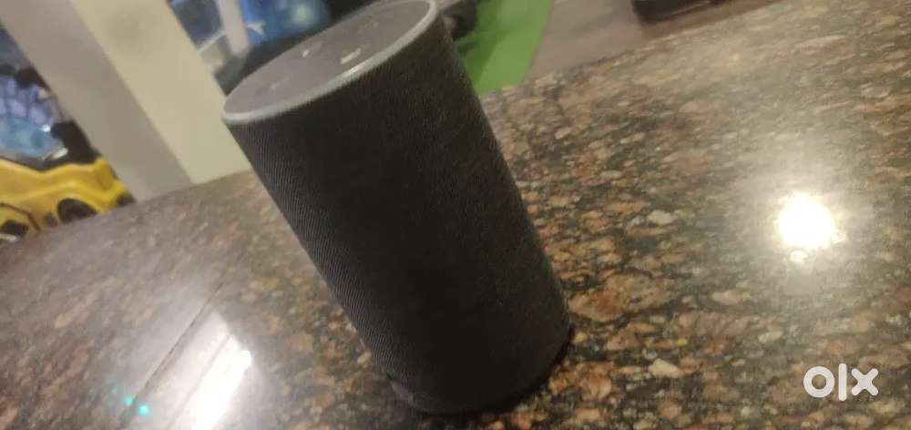 (Buy or exchange )Bluetooth+ High Bass Amazon Echo (2nd Gen) Dolby