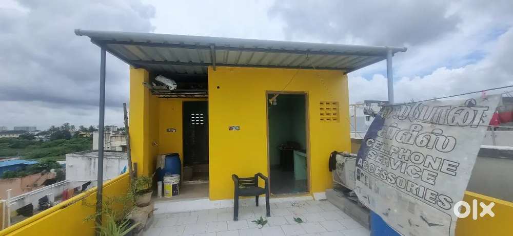 Single room bathroom