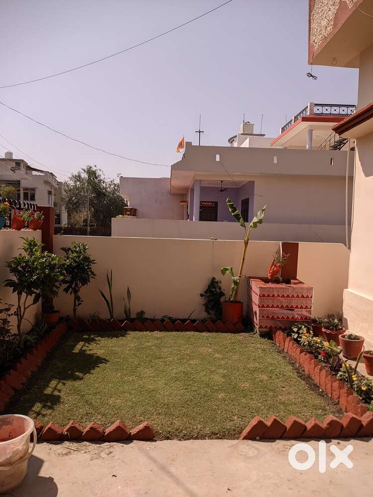 house for sale only pay land price 4 minut walk from nainital hoghway