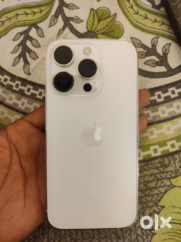 iphone 14pro / 256 gb japan  battery 93%