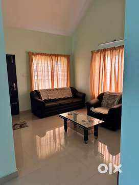 PG ACCOMODATION FOR LADIES IN VENPALAVATTAM