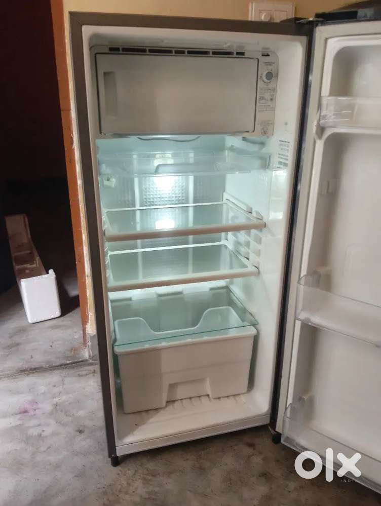 Samsung fridge 192 litre 3 star